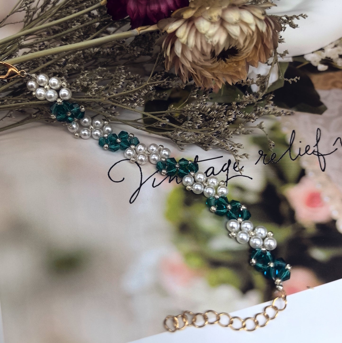 Elegant Imitation Pearl and Teal Crystal Cluster Bracelet