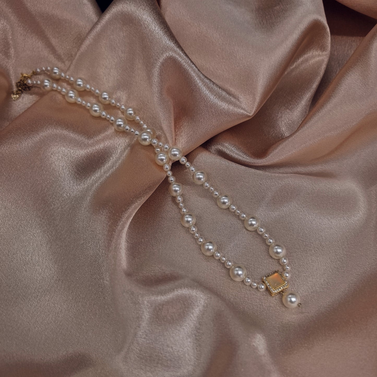 Pearl Bracelet with Square Crystal Pendant
