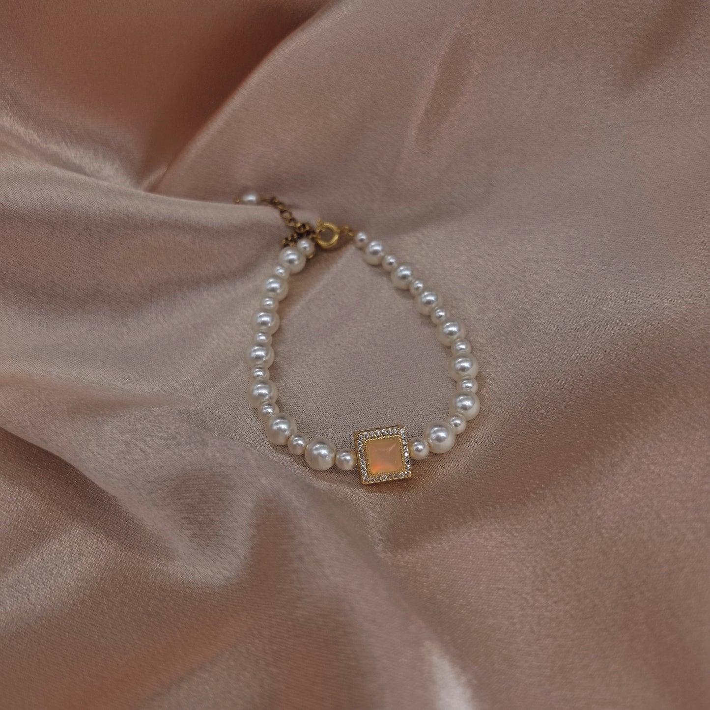 Pearl Bracelet with Square Crystal Pendant